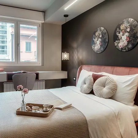 Scarlett - By Myhomeincomo דירה