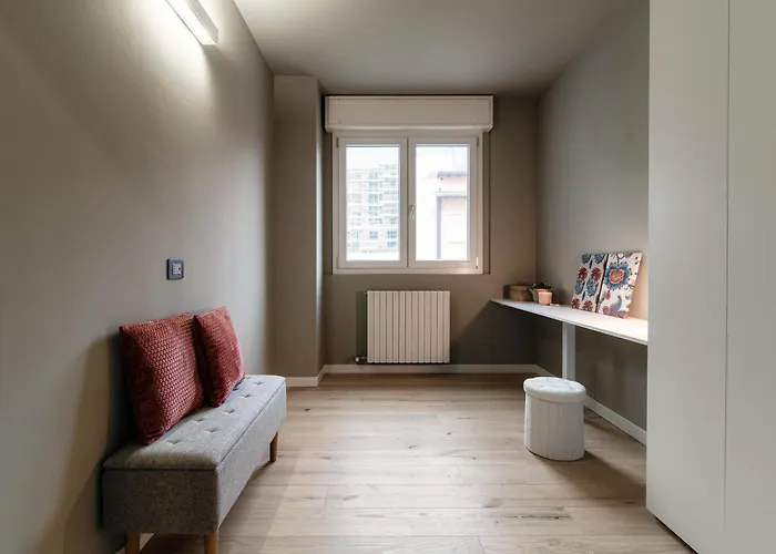 Scarlett - By Myhomeincomo קומו