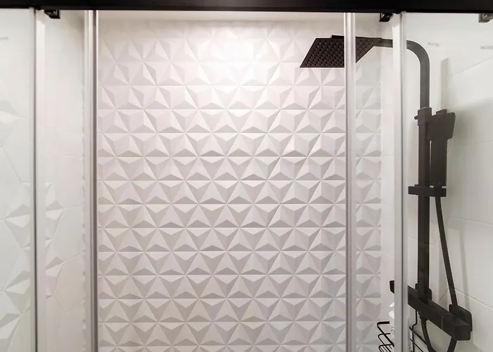 Scarlett - By Myhomeincomo דירה קומו