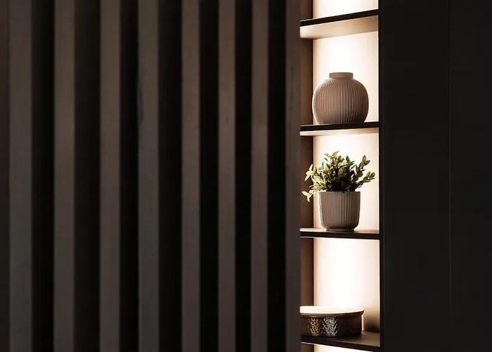 Scarlett - By Myhomeincomo *