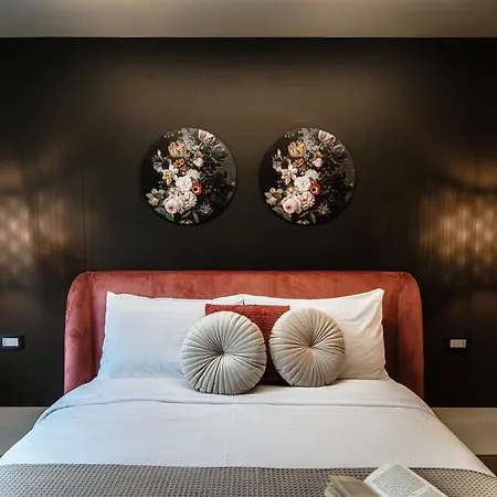 Scarlett - By Myhomeincomo