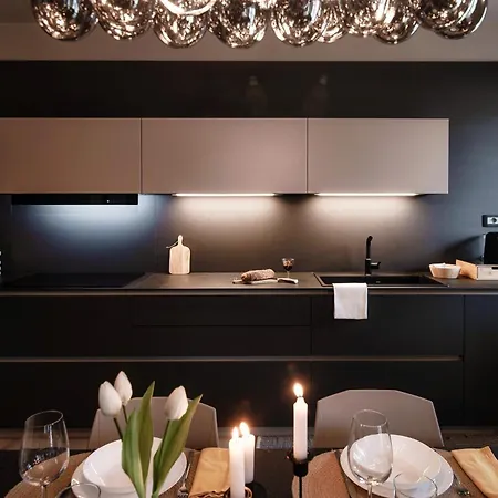 Scarlett - By Myhomeincomo Διαμέρισμα *